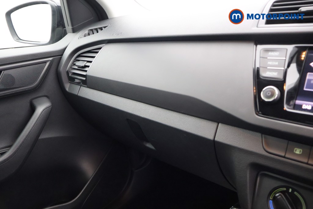 Skoda Fabia SE Manual Petrol Hatchback - Stock Number (1595456) - 10th supplementary image