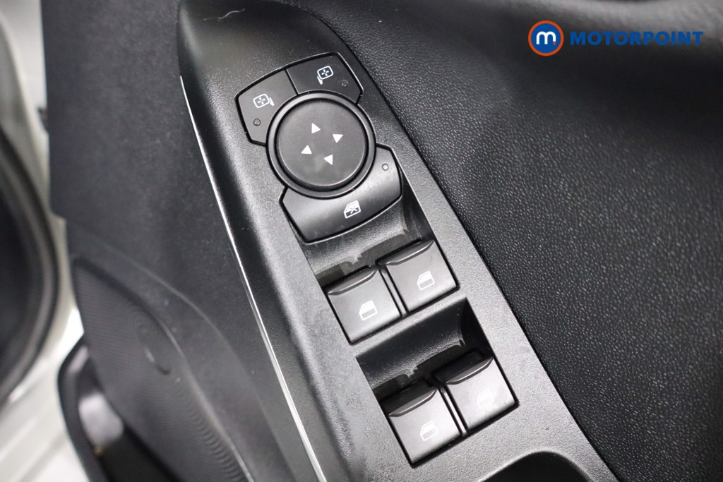 Ford Fiesta Active Manual Petrol Hatchback - Stock Number (1595540) - 19th supplementary image