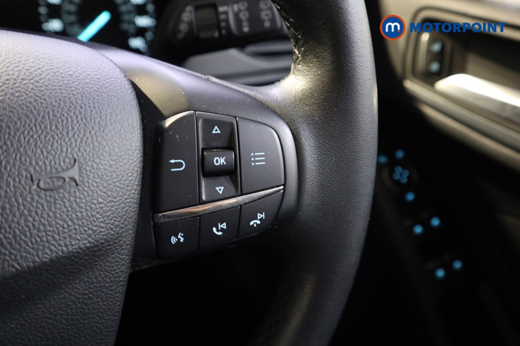 Ford Focus Active Manual Petrol Hatchback - Stock Number (1596143) - 4th supplementary image