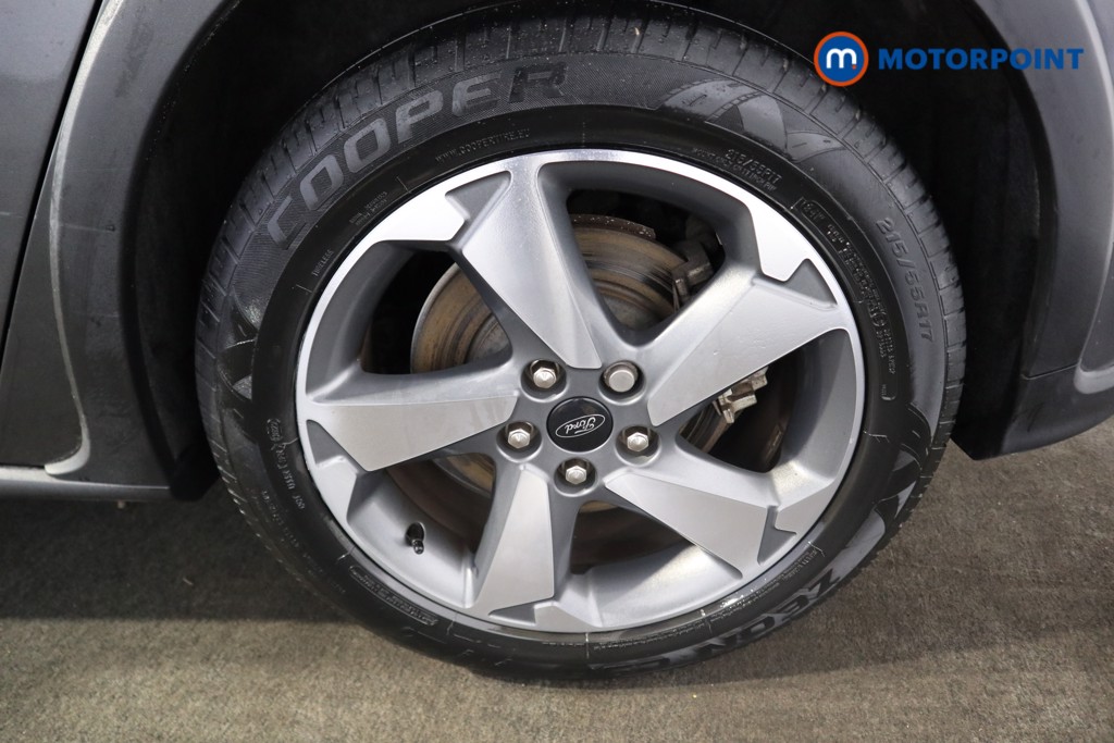 Ford Focus Active Manual Petrol Hatchback - Stock Number (1596143) - 24th supplementary image