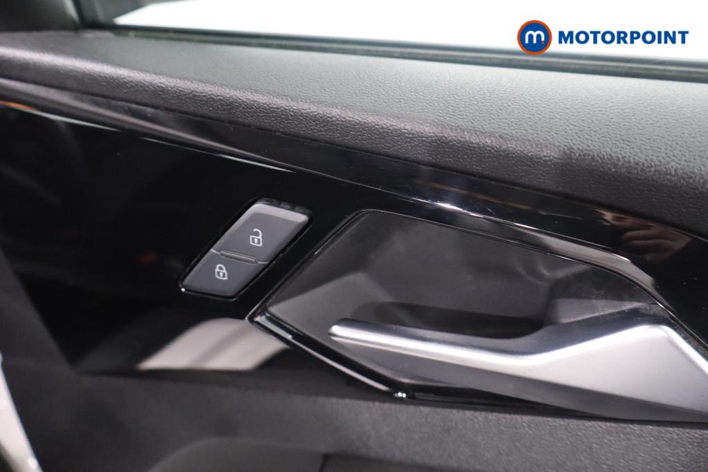 Audi A1 Technik Manual Petrol Hatchback - Stock Number (1596933) - 11th supplementary image