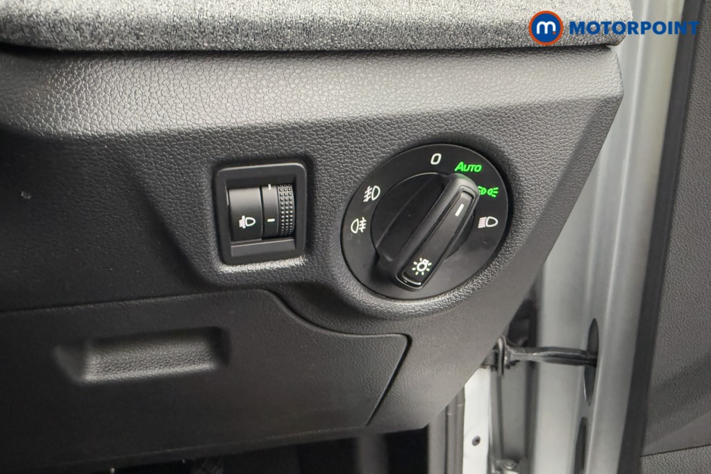 Skoda Kamiq SE Manual Petrol SUV - Stock Number (1597099) - 14th supplementary image