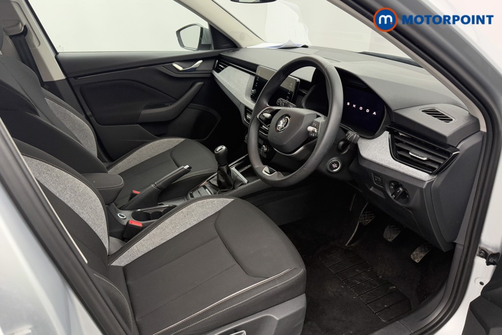 Skoda Kamiq SE Manual Petrol SUV - Stock Number (1597099) - 1st supplementary image
