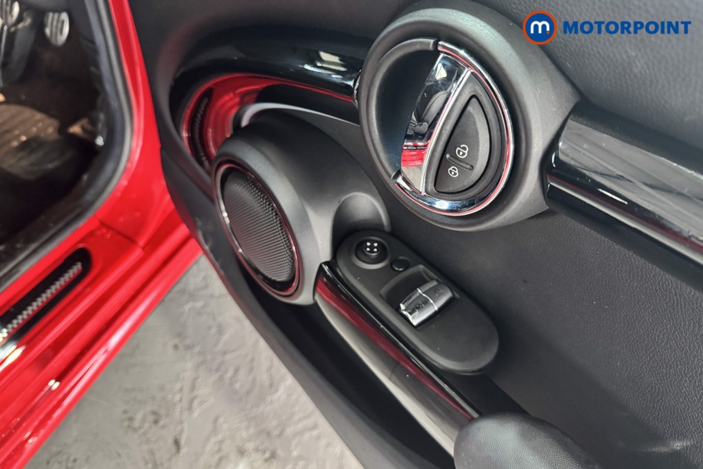 Mini Hatchback Cooper Sport Manual Petrol Hatchback - Stock Number (1597127) - 8th supplementary image