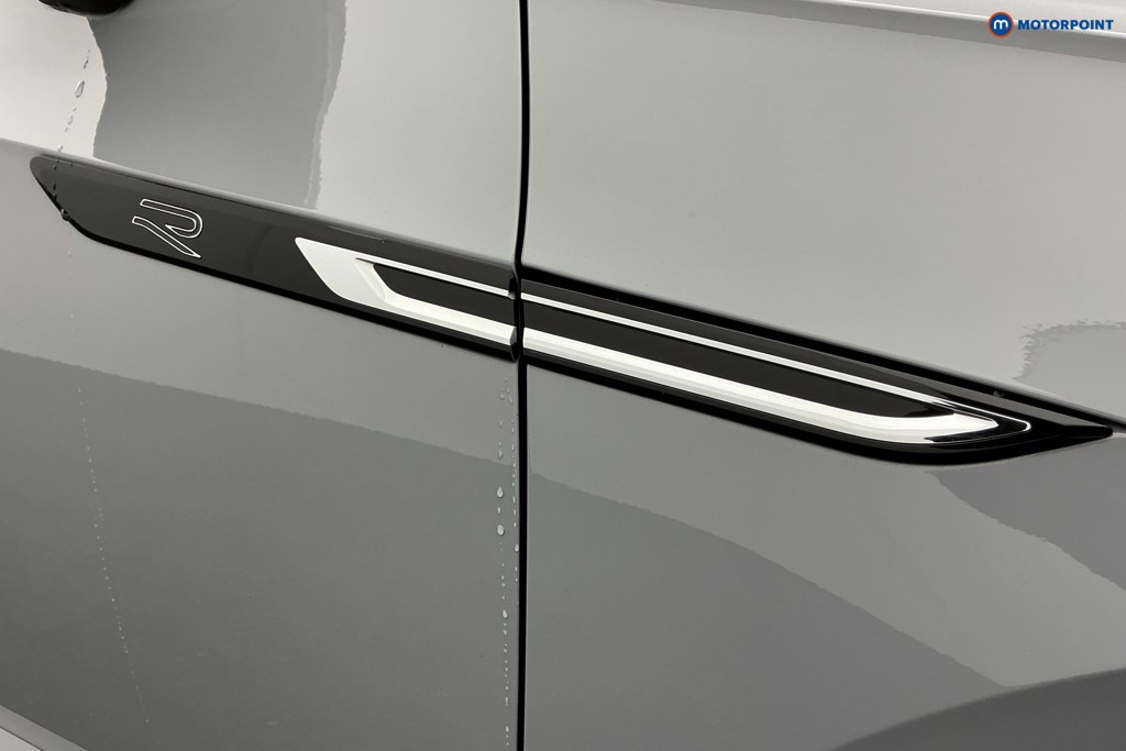 Volkswagen Arteon R-Line Automatic Petrol Hatchback - Stock Number (1597624) - 30th supplementary image