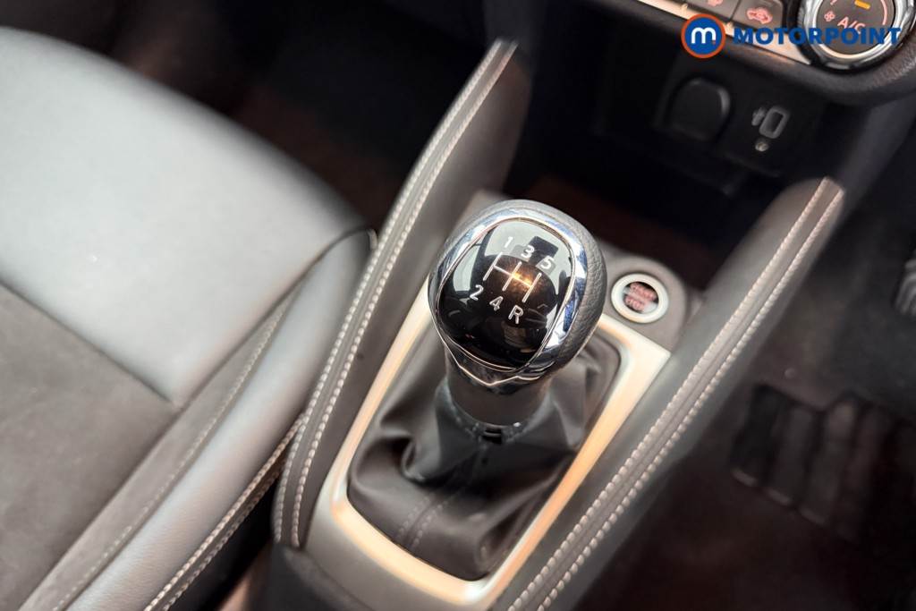 Nissan Micra N-Sport Manual Petrol Hatchback - Stock Number (1597630) - 5th supplementary image