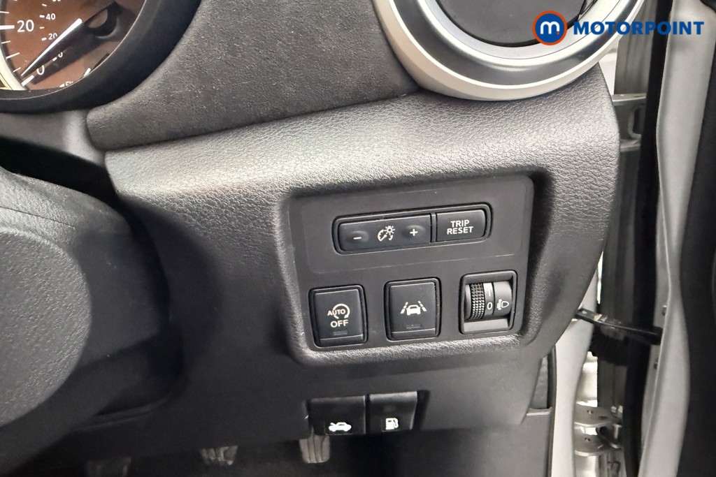 Nissan Micra N-Sport Manual Petrol Hatchback - Stock Number (1597630) - 11th supplementary image