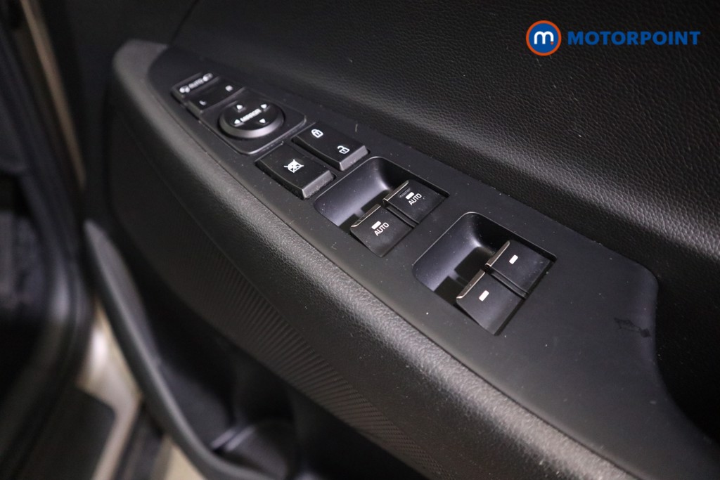 Hyundai Tucson Se Nav Automatic Petrol SUV - Stock Number (1597990) - 12th supplementary image