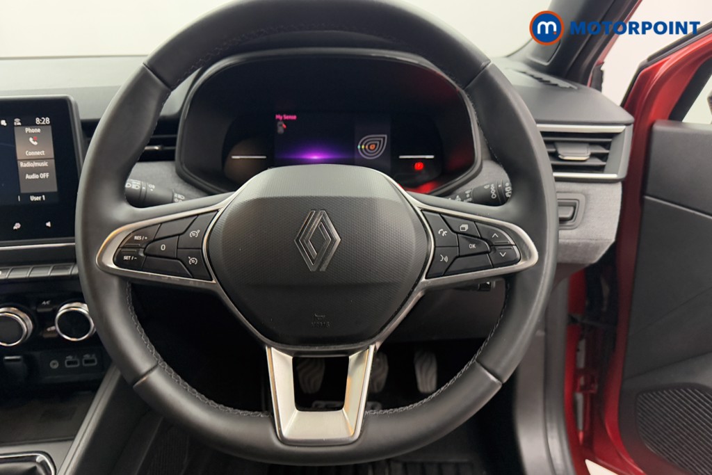 Renault Clio Techno Manual Petrol Hatchback - Stock Number (1598642) - 2nd supplementary image