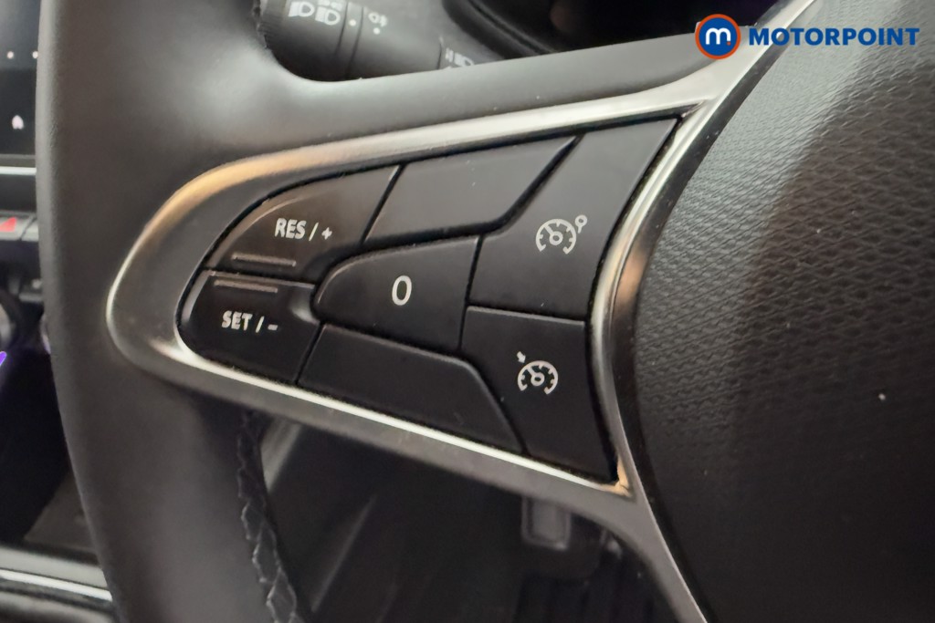 Renault Clio Techno Manual Petrol Hatchback - Stock Number (1598642) - 3rd supplementary image