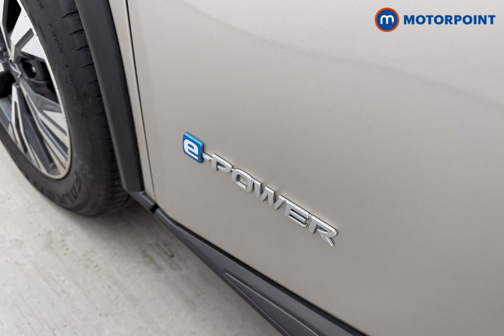 Nissan X-Trail N-Connecta Automatic Petrol-Electric Hybrid SUV - Stock Number (1598915) - 29th supplementary image