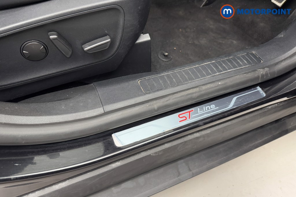 Ford Kuga St-Line X Edition Automatic Petrol Plug-In Hybrid SUV - Stock Number (1599208) - 20th supplementary image