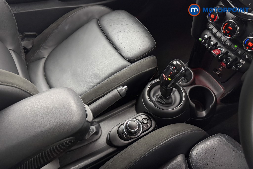 Mini Hatchback Cooper S Sport Automatic Petrol Hatchback - Stock Number (1599225) - 17th supplementary image