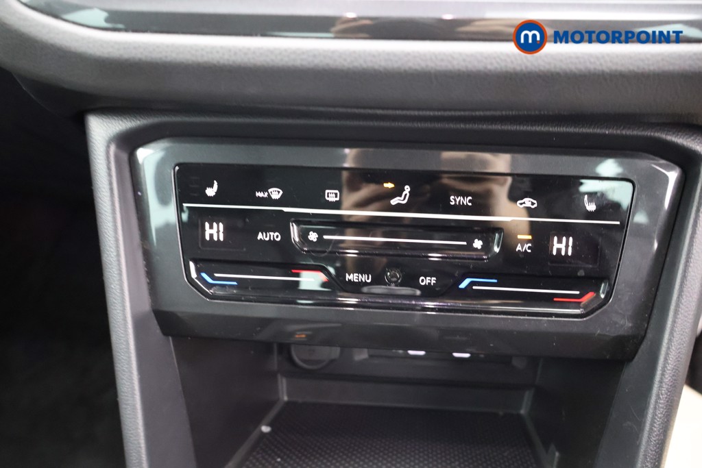 Volkswagen Tiguan Life Manual Petrol SUV - Stock Number (1599246) - 10th supplementary image