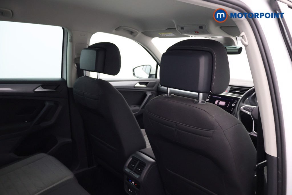 Volkswagen Tiguan Life Manual Petrol SUV - Stock Number (1599246) - 18th supplementary image