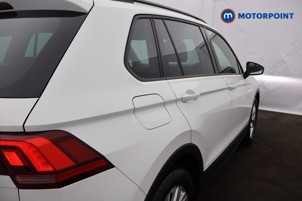Volkswagen Tiguan Life Manual Petrol SUV - Stock Number (1599246) - 25th supplementary image