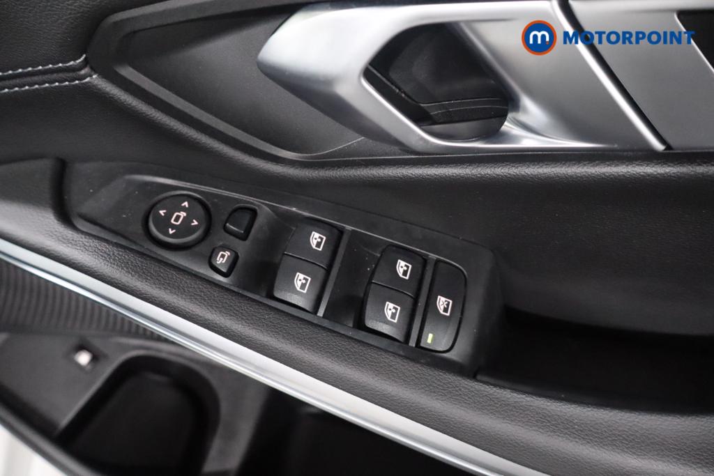 BMW 3 Series M Sport Automatic Petrol Plug-In Hybrid Saloon - Stock Number (1599622) - 12th supplementary image