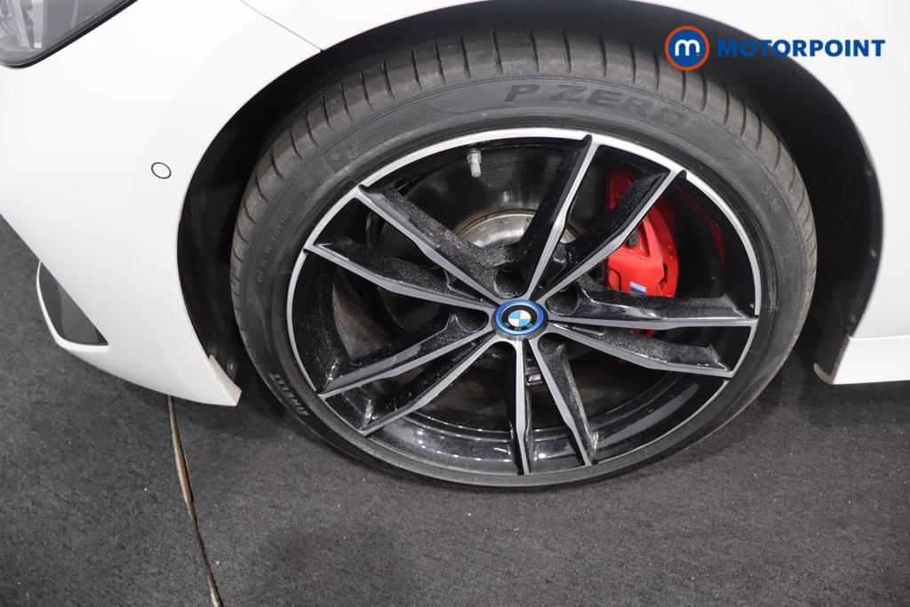 BMW 3 Series M Sport Automatic Petrol Plug-In Hybrid Saloon - Stock Number (1599622) - 28th supplementary image