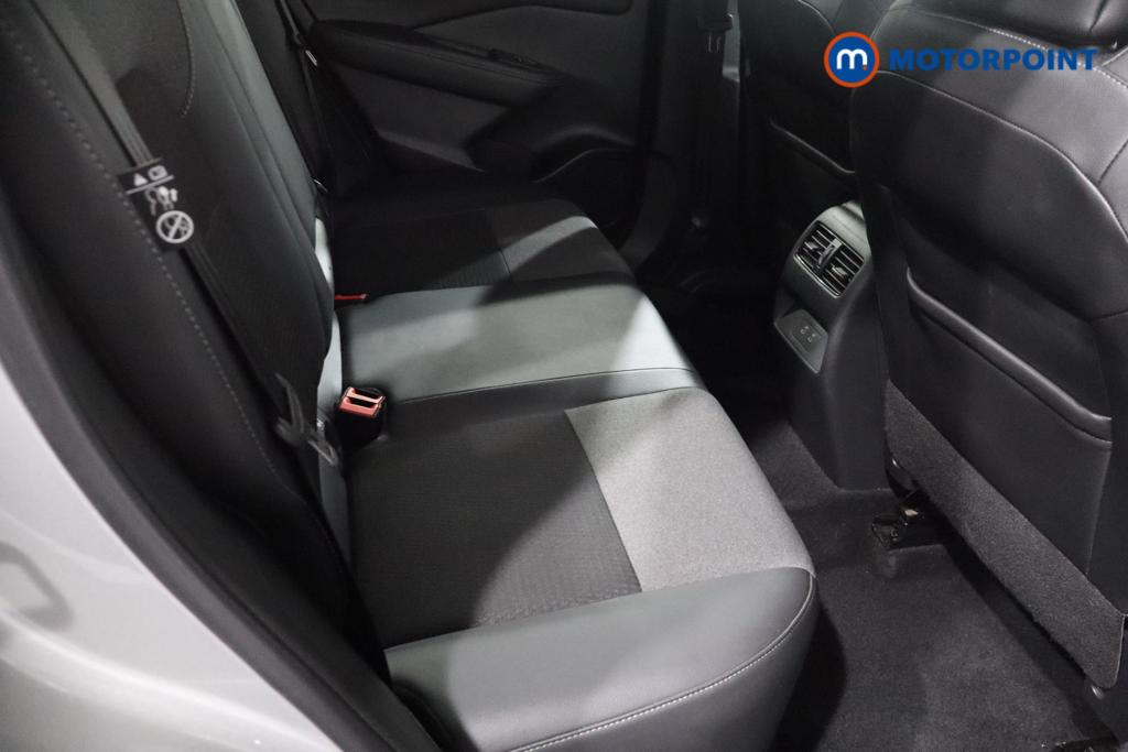 Nissan Qashqai N-Connecta Manual Petrol SUV - Stock Number (1599631) - 9th supplementary image