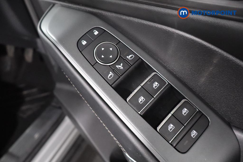 Nissan Qashqai N-Connecta Manual Petrol SUV - Stock Number (1599631) - 12th supplementary image