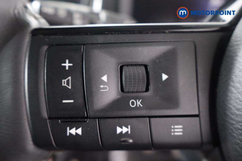 Nissan Qashqai N-Connecta Manual Petrol SUV - Stock Number (1599631) - 16th supplementary image