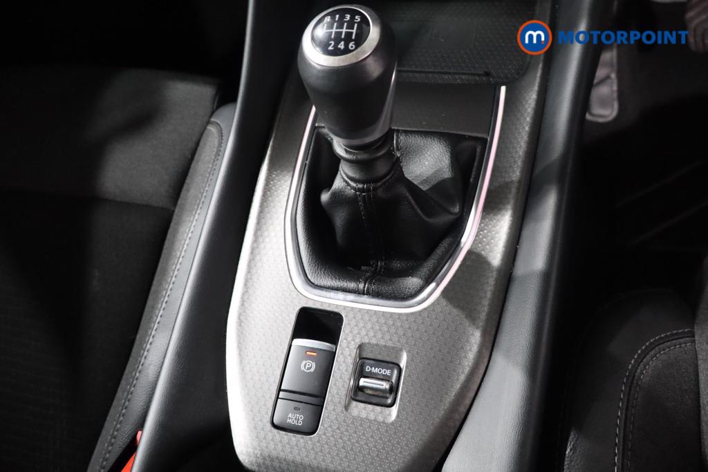 Nissan Qashqai N-Connecta Manual Petrol SUV - Stock Number (1599631) - 19th supplementary image