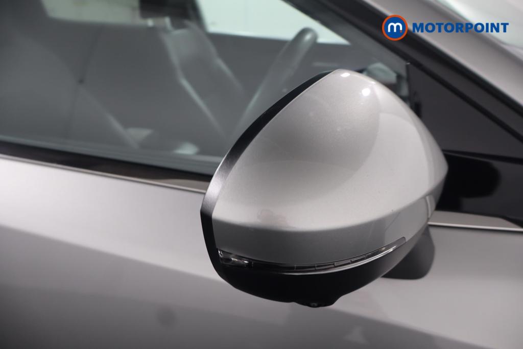 Nissan Qashqai N-Connecta Manual Petrol SUV - Stock Number (1599631) - 24th supplementary image