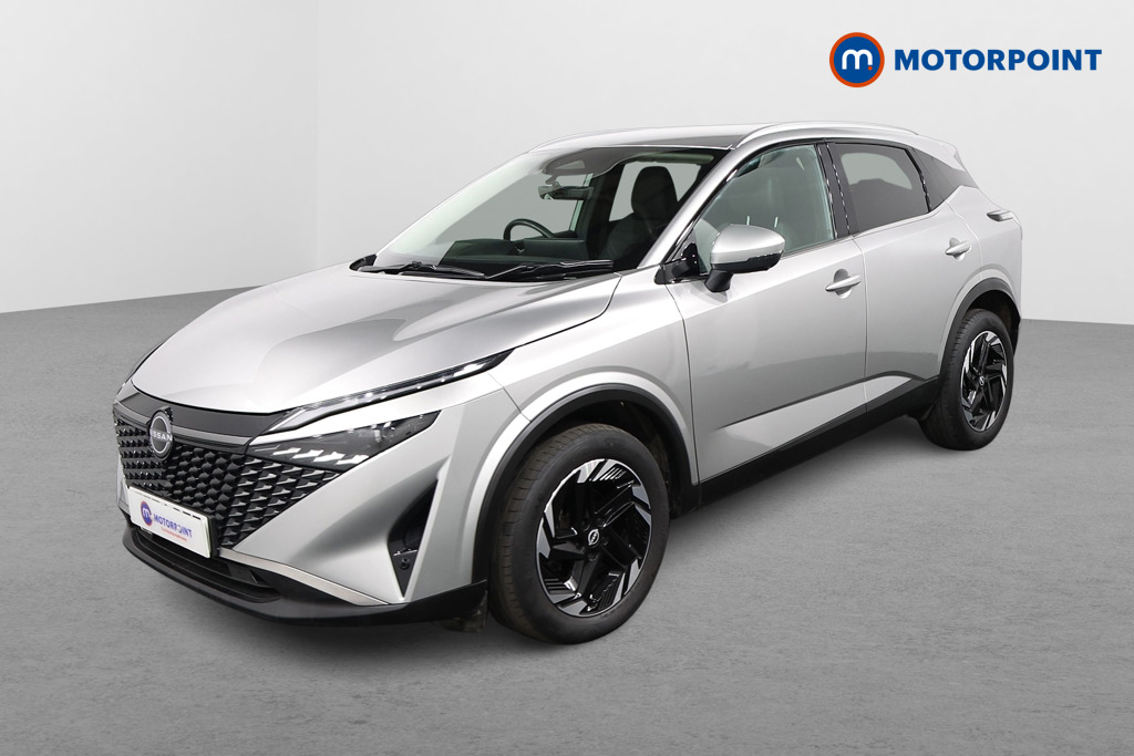 Nissan Qashqai N-Connecta Manual Petrol SUV - Stock Number (1599631) - Passenger side front corner