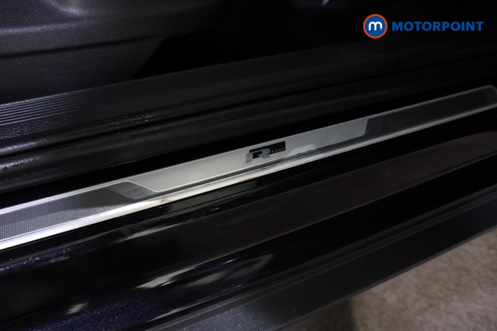 Volkswagen T-Roc R-Line Manual Petrol SUV - Stock Number (1599797) - 14th supplementary image
