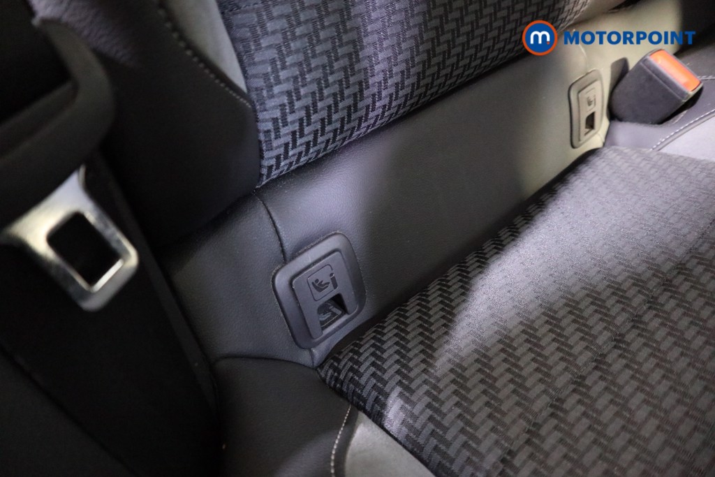 Volkswagen T-Roc R-Line Manual Petrol SUV - Stock Number (1599797) - 18th supplementary image