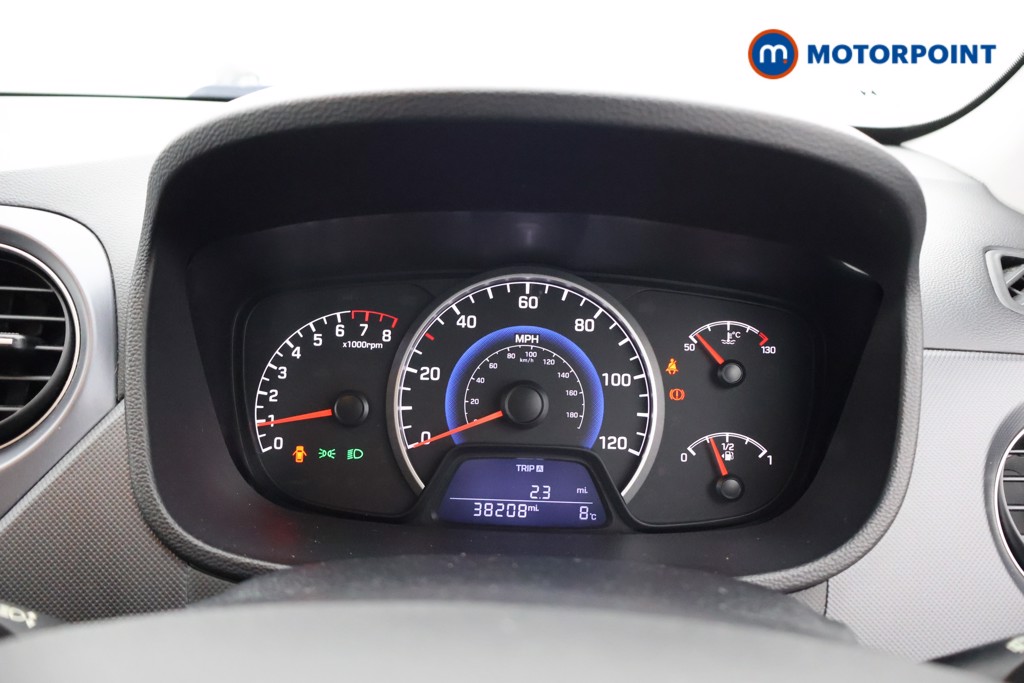 Hyundai I10 Premium Manual Petrol Hatchback - Stock Number (1599811) - 4th supplementary image