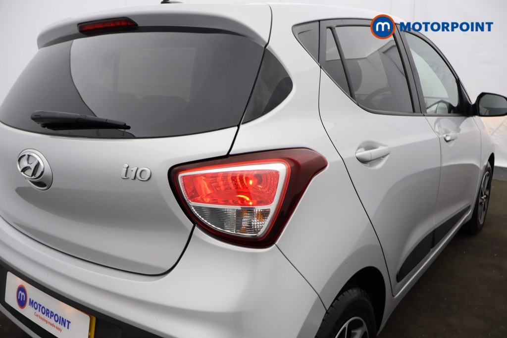 Hyundai I10 Premium Manual Petrol Hatchback - Stock Number (1599811) - 23rd supplementary image