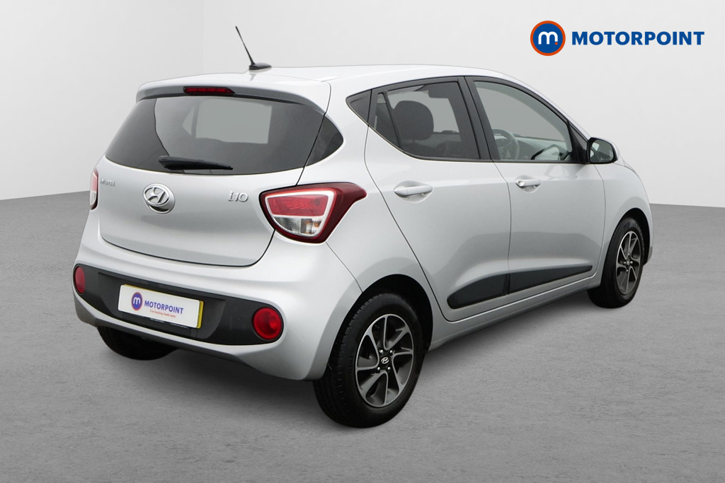Hyundai I10 Premium Manual Petrol Hatchback - Stock Number (1599811) - Drivers side rear corner