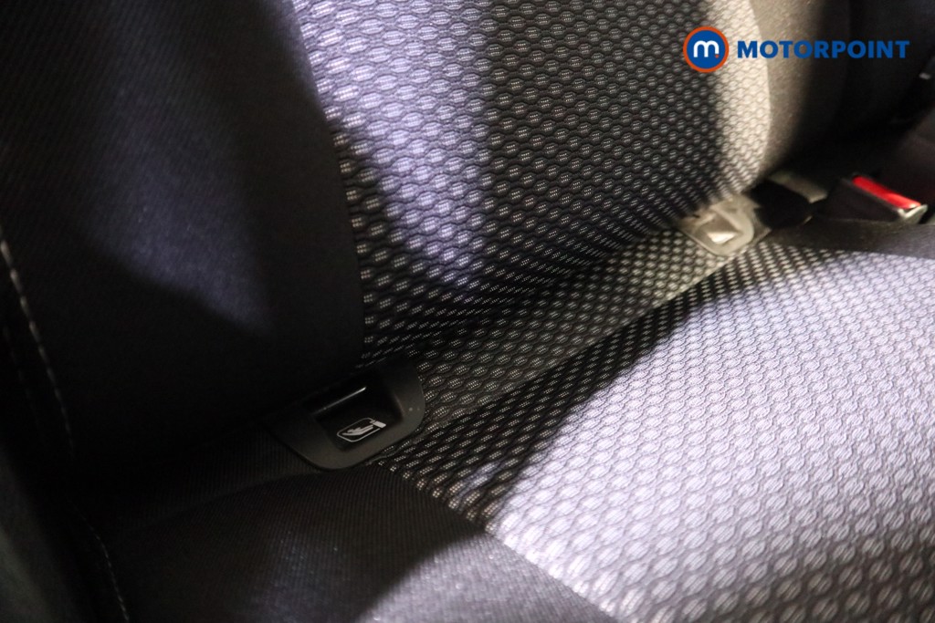 Suzuki Vitara Sz-T Automatic Petrol-Electric Hybrid SUV - Stock Number (1600343) - 13th supplementary image