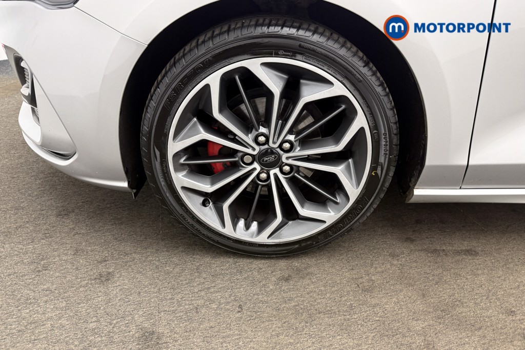 Ford Focus St-Line X Manual Petrol Hatchback - Stock Number (1600463) - 27th supplementary image