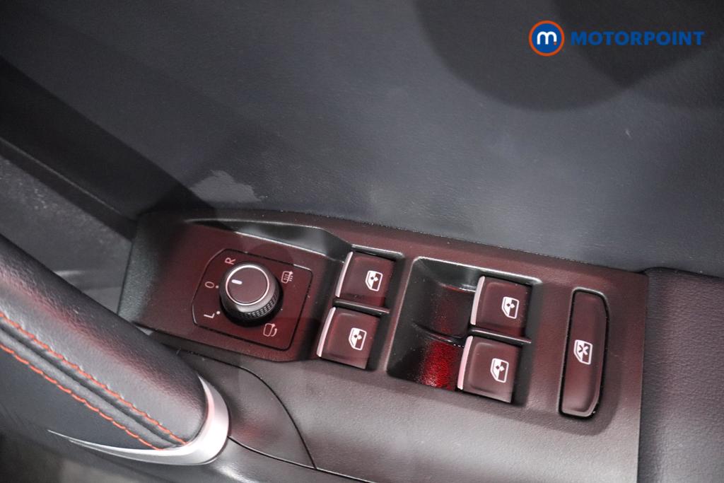 Seat Leon Fr Sport Manual Petrol Hatchback - Stock Number (1600471) - 10th supplementary image