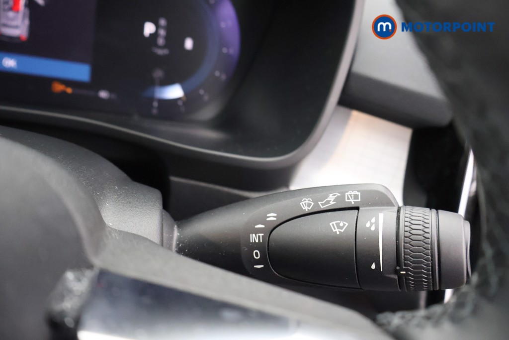 Volvo Xc40 Core Automatic Petrol SUV - Stock Number (1600687) - 6th supplementary image