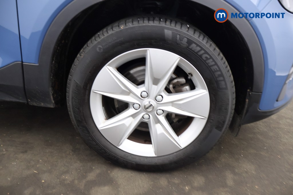 Volvo Xc40 Core Automatic Petrol SUV - Stock Number (1600687) - 24th supplementary image