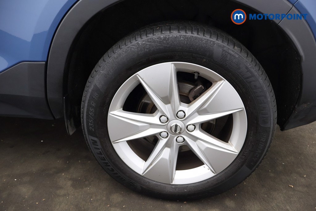 Volvo Xc40 Core Automatic Petrol SUV - Stock Number (1600687) - 27th supplementary image