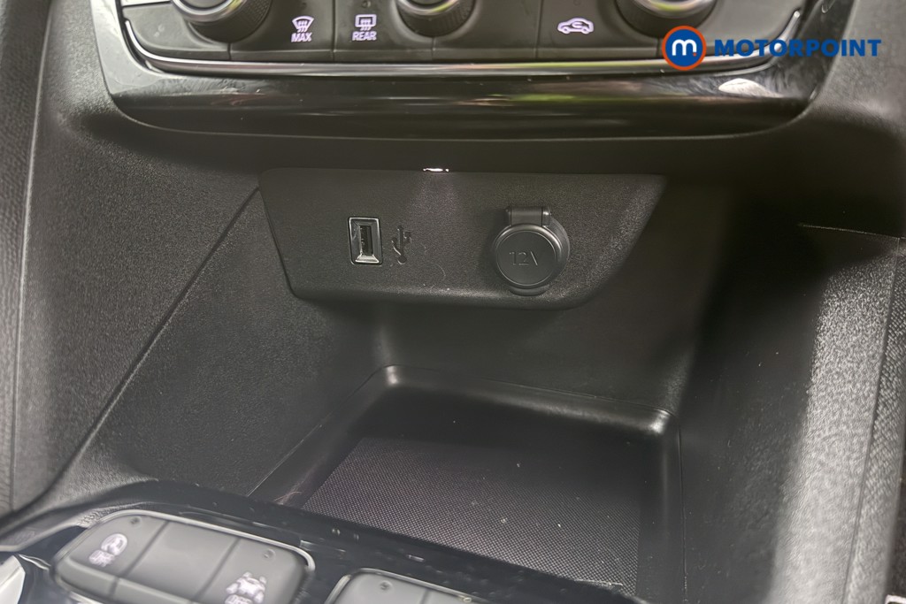 Vauxhall Corsa GS Manual Petrol Hatchback - Stock Number (1600785) - 13th supplementary image