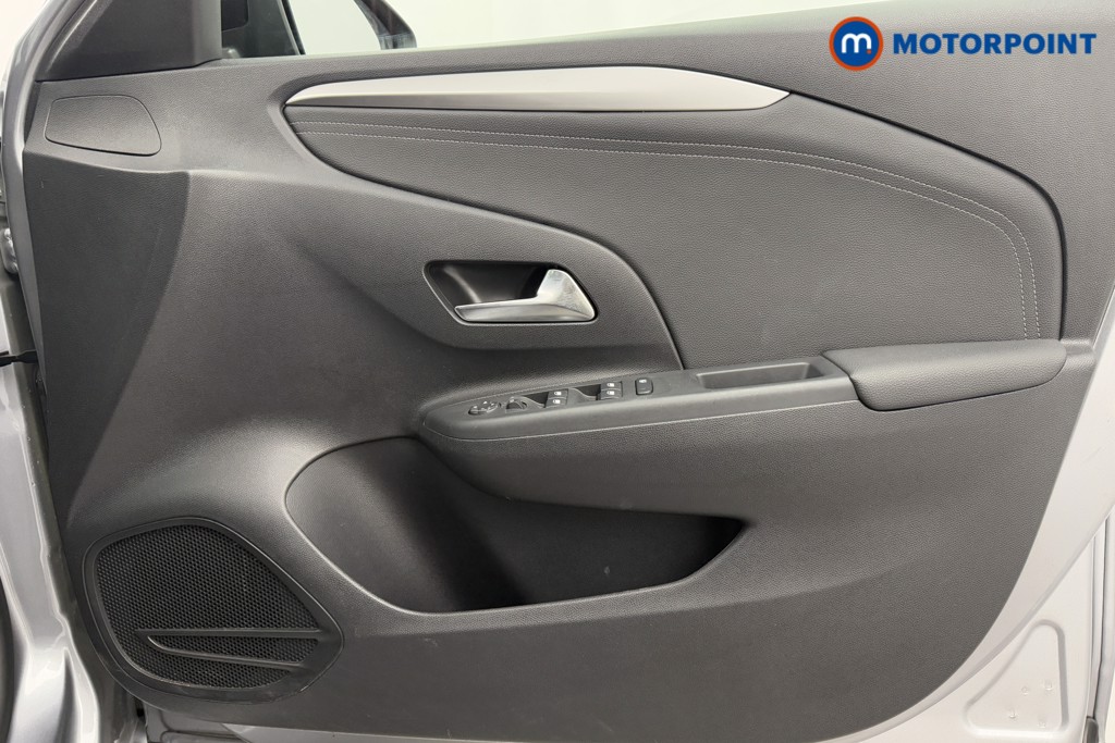 Vauxhall Corsa GS Manual Petrol Hatchback - Stock Number (1600871) - 14th supplementary image