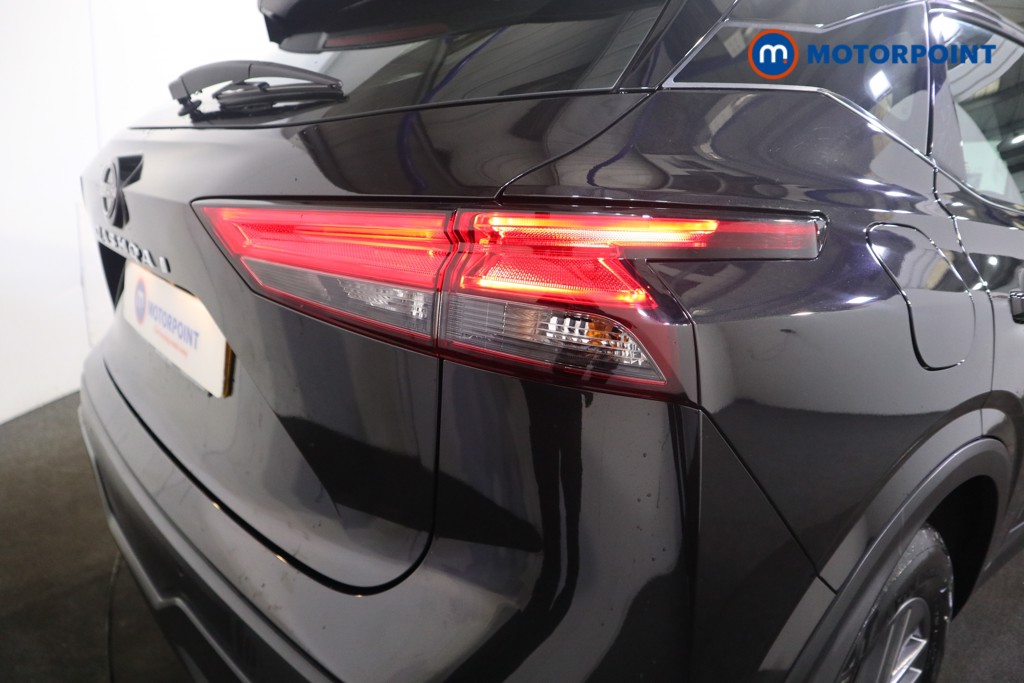 Nissan Qashqai Acenta Premium Manual Petrol SUV - Stock Number (1600888) - 24th supplementary image