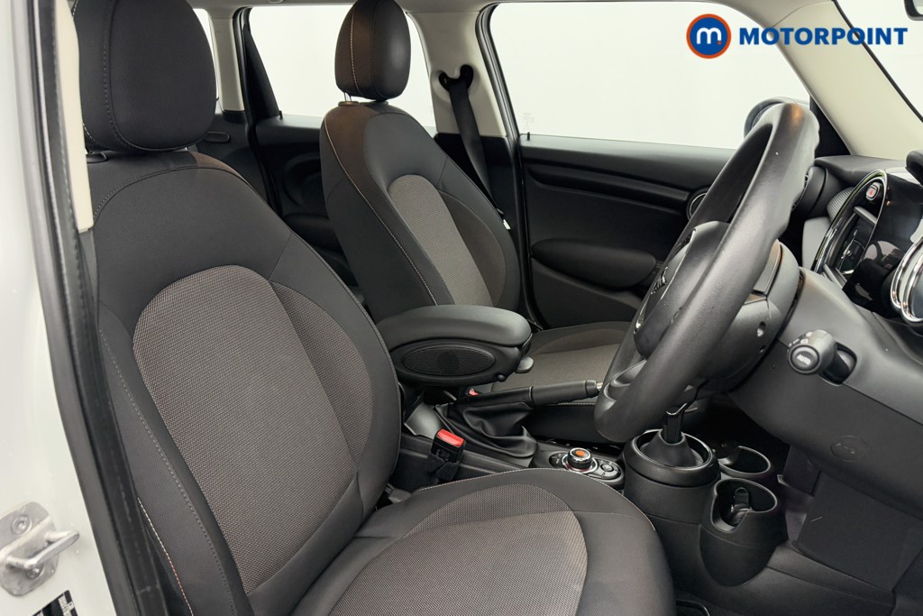 Mini Hatchback Cooper Classic Automatic Petrol Hatchback - Stock Number (1601101) - 21st supplementary image