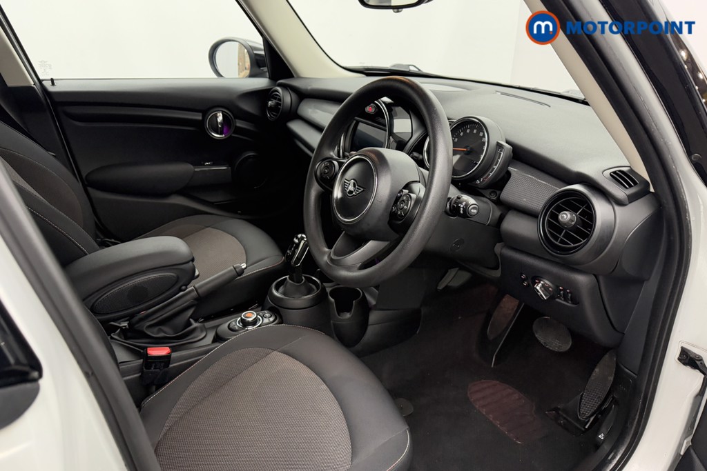 Mini Hatchback Cooper Classic Automatic Petrol Hatchback - Stock Number (1601101) - 1st supplementary image