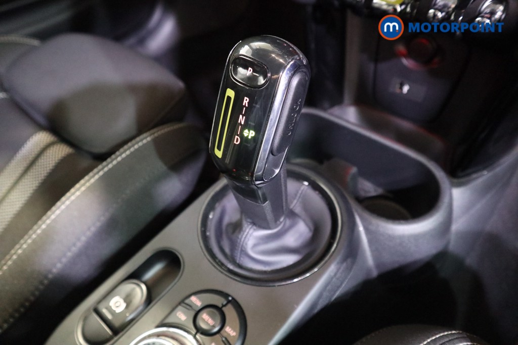 Mini Hatchback Cooper S Level 1 Automatic Electric Hatchback - Stock Number (1601105) - 9th supplementary image