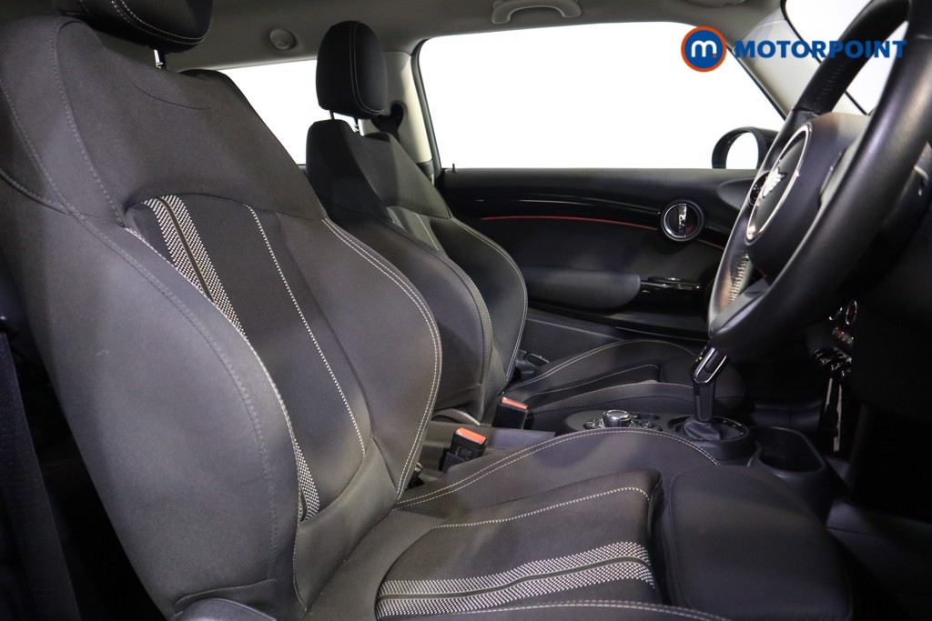 Mini Hatchback Cooper S Level 1 Automatic Electric Hatchback - Stock Number (1601105) - 14th supplementary image