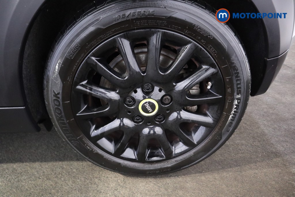 Mini Hatchback Cooper S Level 1 Automatic Electric Hatchback - Stock Number (1601105) - 20th supplementary image