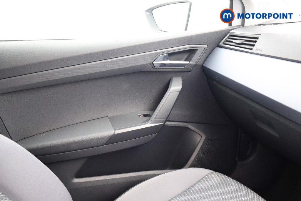 Seat Arona Se Technology Manual Petrol SUV - Stock Number (1601256) - 12th supplementary image