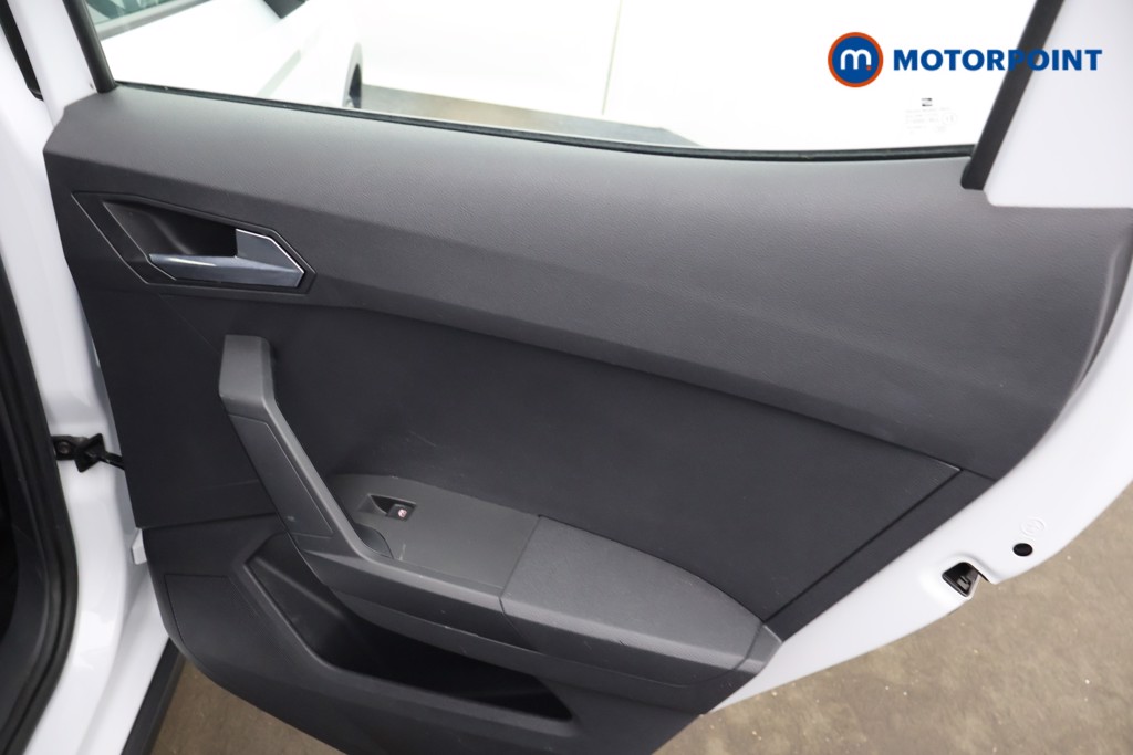 Seat Arona Se Technology Manual Petrol SUV - Stock Number (1601256) - 18th supplementary image