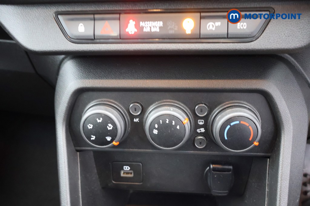 Dacia Sandero Stepway Comfort Manual Petrol Hatchback - Stock Number (1601333) - 10th supplementary image